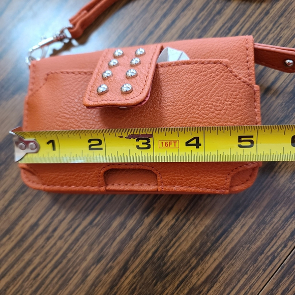 Faux Leather Wristlet Wallet with Zipper Closure - Picture 7 of 9